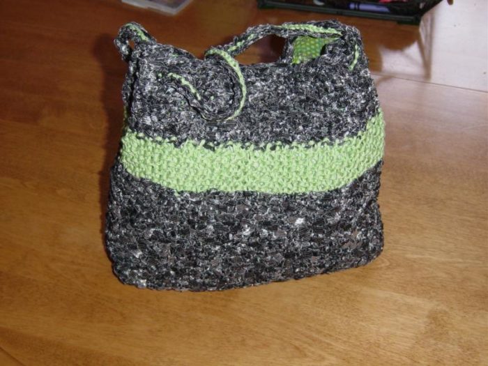 Slanting Open-Work Stitch :: Knitting #21 :: New Stitch A Day