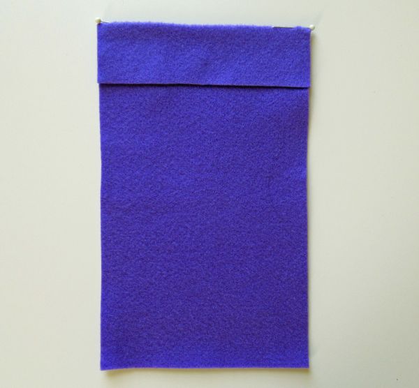 Sewing a pouch discount with a flap