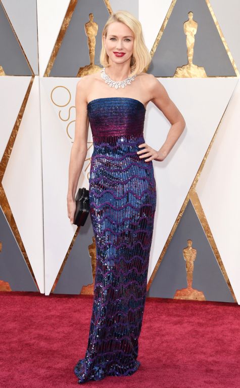 Naomi Watts 2016 Oscars red carpet 