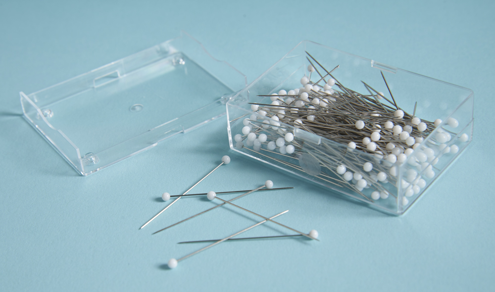 fine glass-head pins