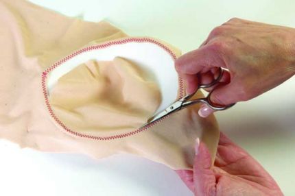 6 Steps to Sew Bathing Suit Bra Cups