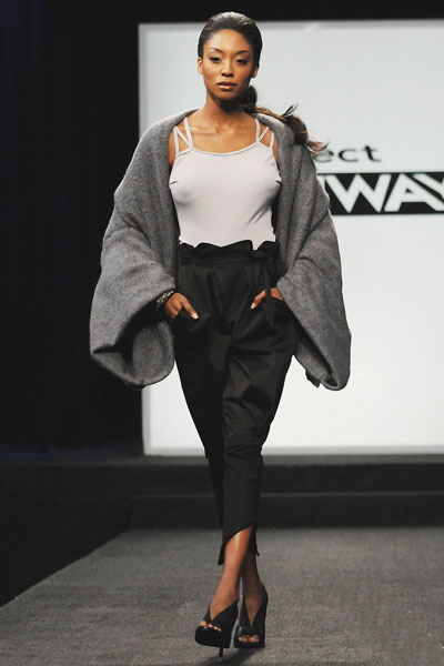 Project Runway Episode 11 - Make it feel good - Threads