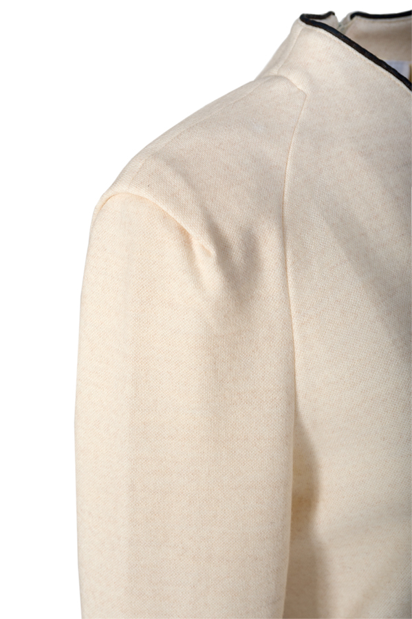 Raglan with Structure - Threads