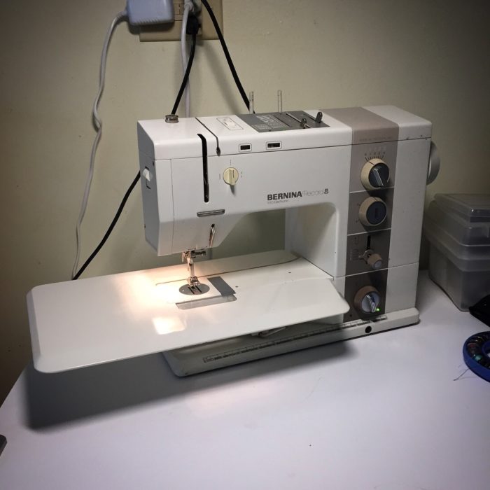 Nearly all-metal Bernina 930 Record