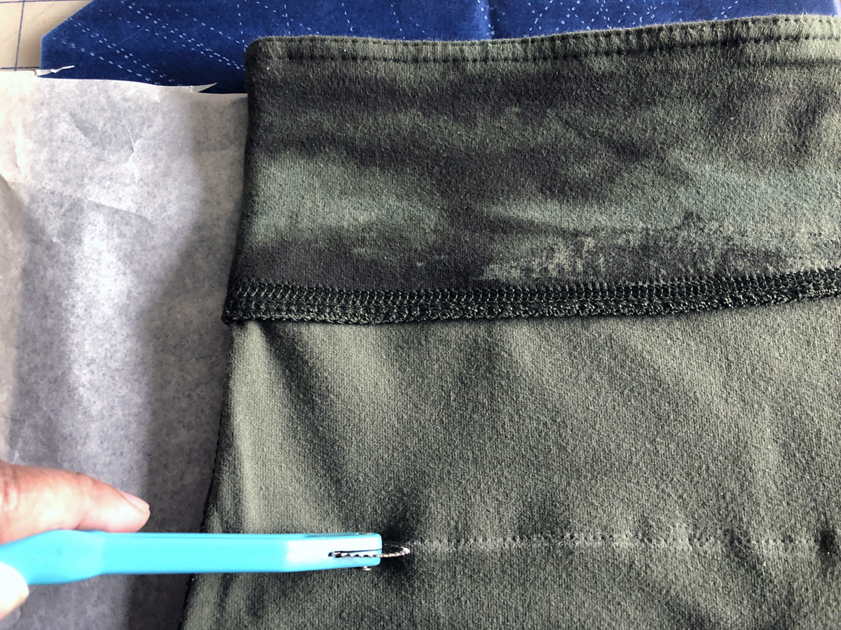 Incorporate a Slimming Panel Into Your Pants or Skirt - Threads