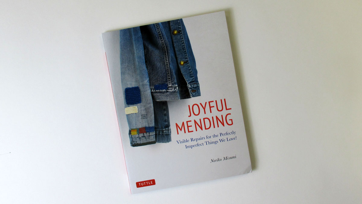 cover of the book Joyful Mending