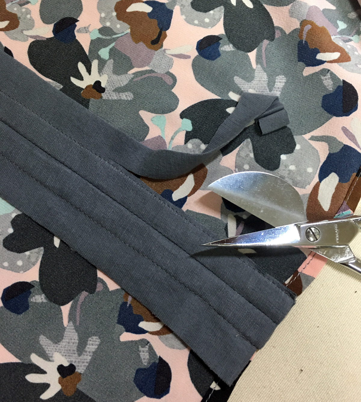 Use ThreadsMagazine.com to find out how to cut close to sewn edges with duckbill scissors