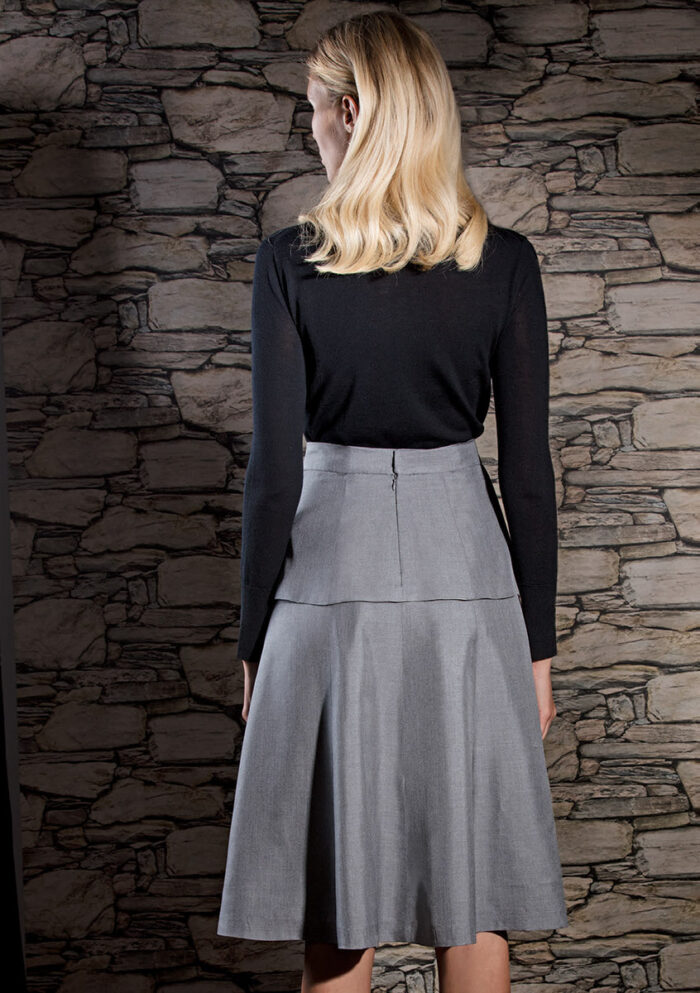 Long Formal Gored Skirt Flared Hemline Stock Vector (Royalty Free)  1117918670 | Shutterstock