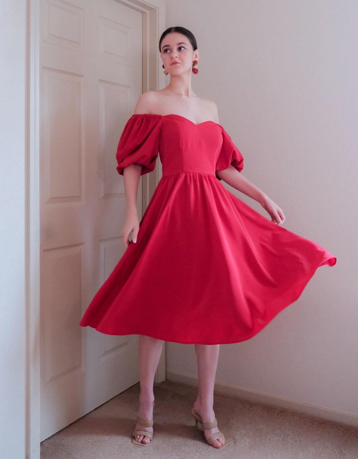 The Capulet Dress by Stitch Witch Patterns : r/sewing