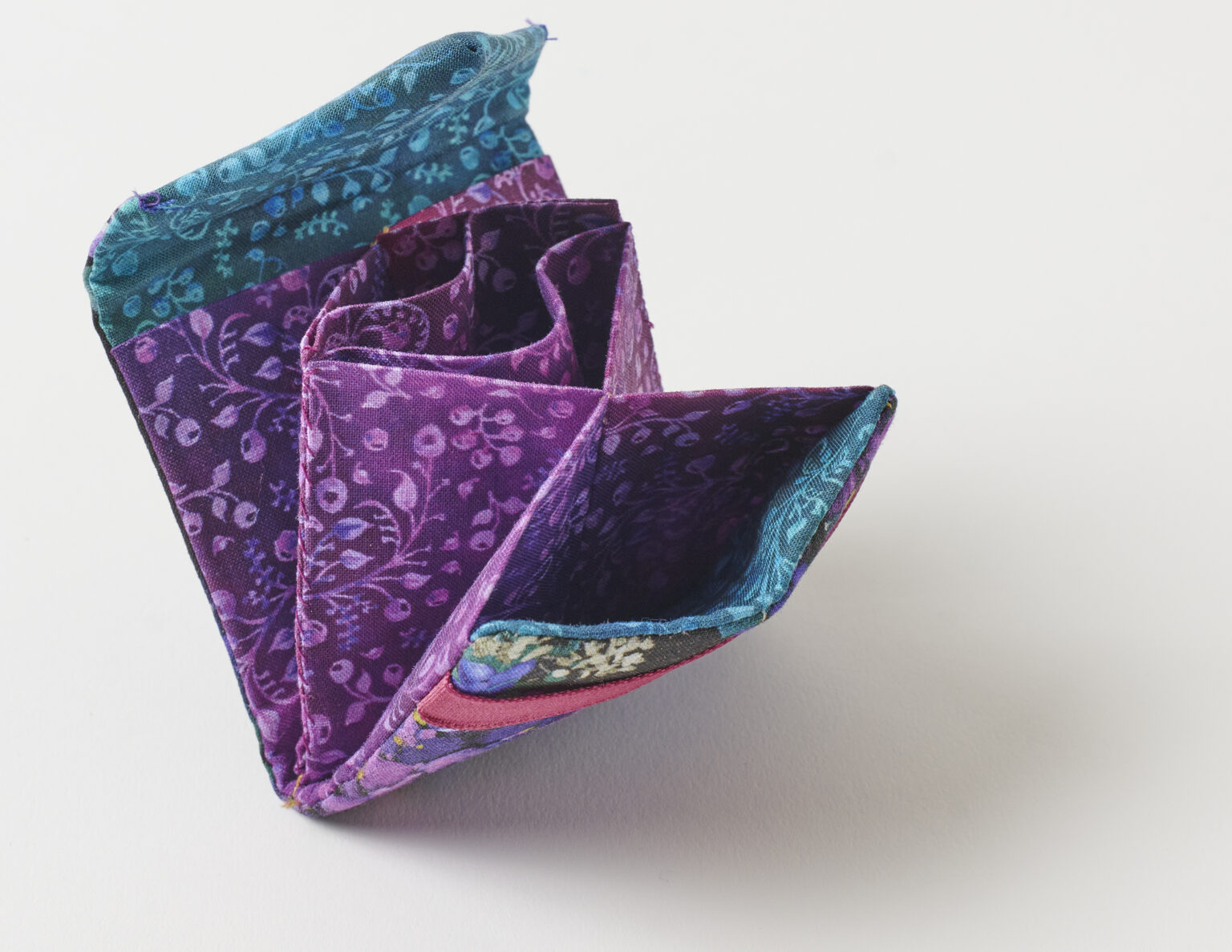 DIY Project: Earring Envelope - Threads