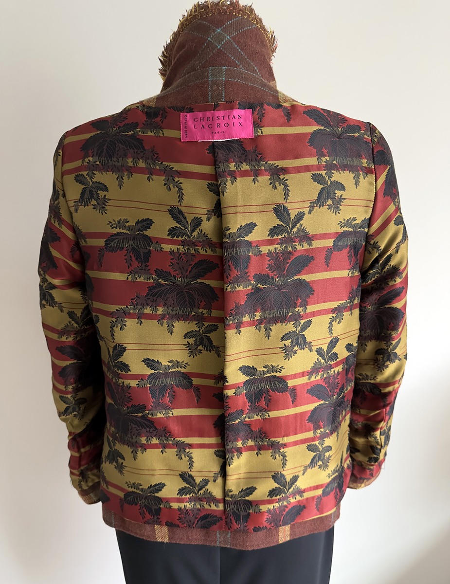Christian Lacroix - 明日までChristian Lacroix  jacket Construction and Finishing Details on a Christian Lacroix Jacket