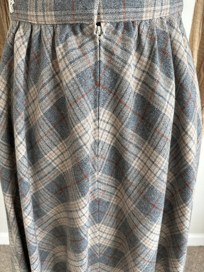 Plaid wool clearance skirt zipper