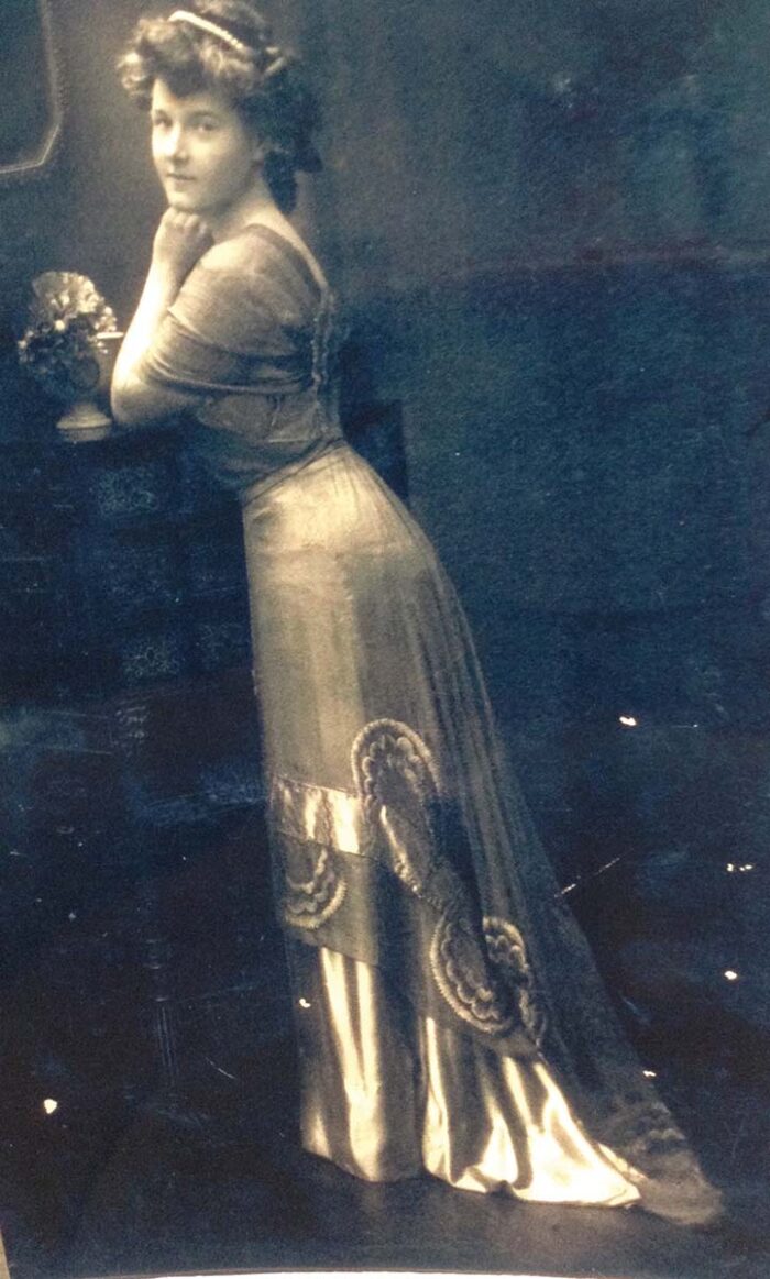 Hortense Mitchell Acton wearing a Callot Soeurs dress